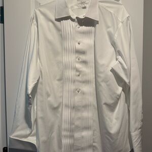 Tre Vero White Pleated Front Dress Shirt
